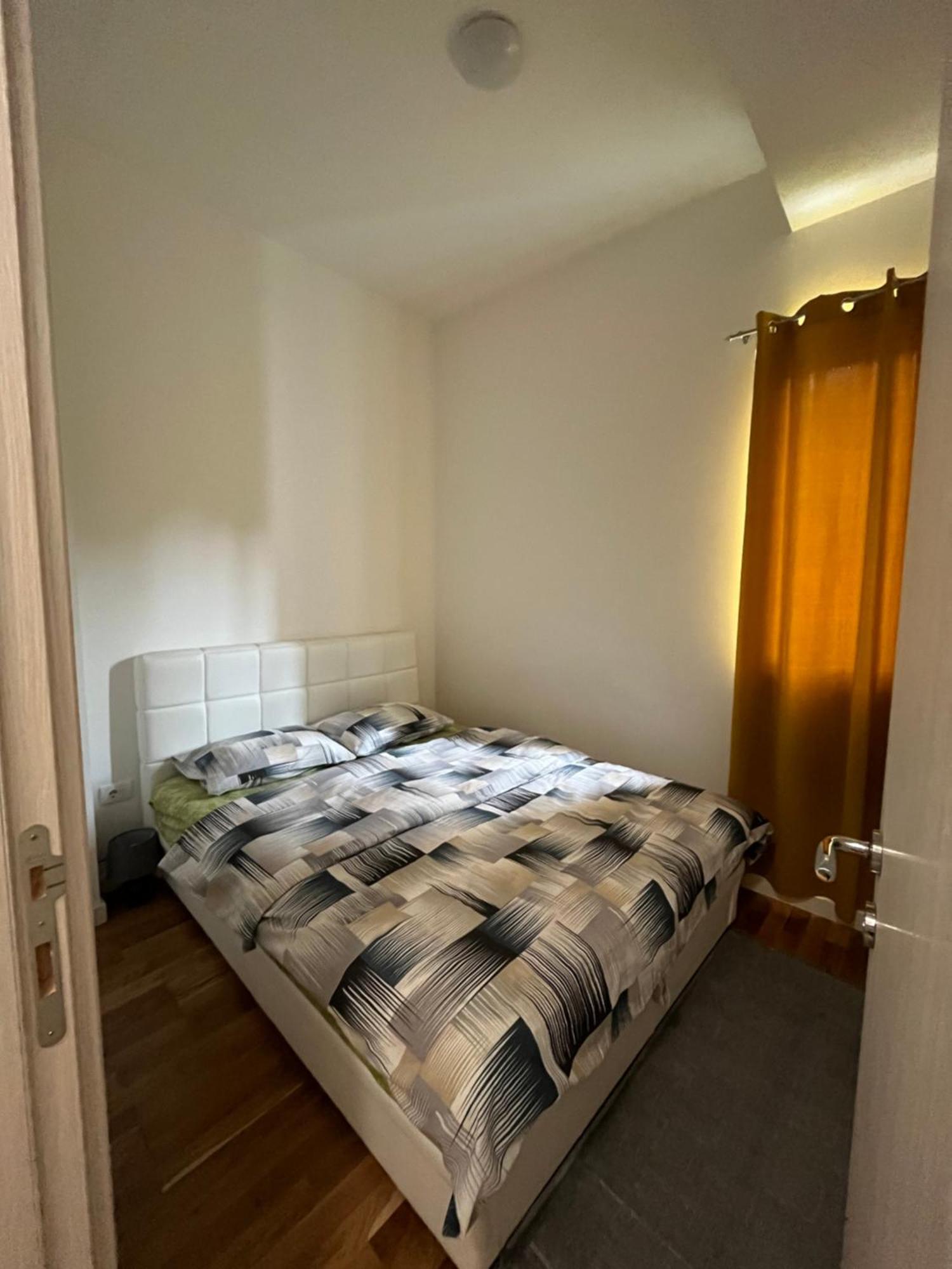 Apartment Dora Cetinje Exterior foto